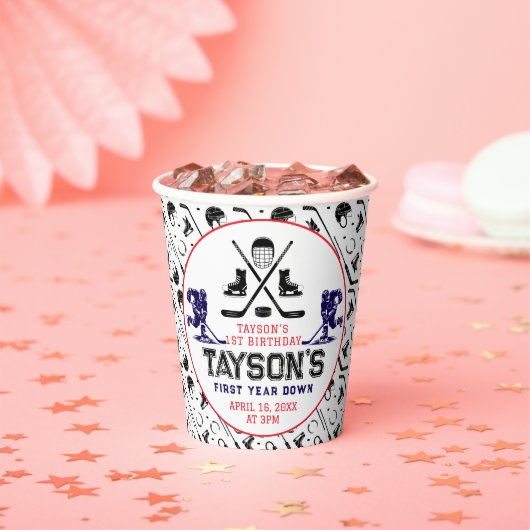 ゲームタイムホッケーの最初の誕生日パーティー 紙コップ (インサイチュ)