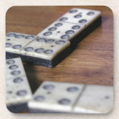 ゲームテーブルのドミノのドミノの木製の古いヴィンテージの演劇 コースター (正面)