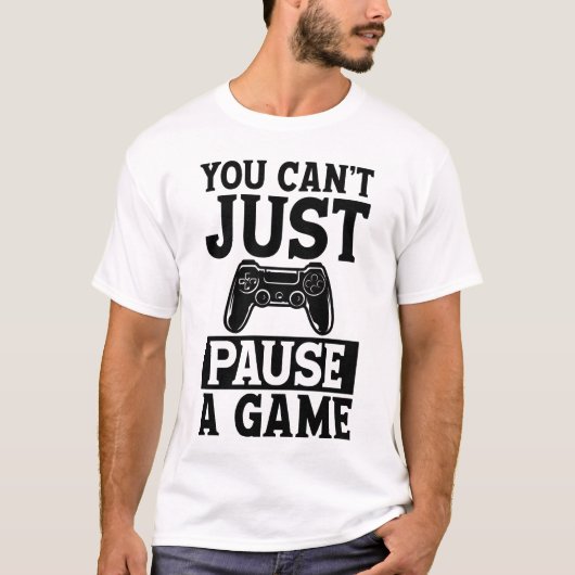 ゲームボーイを一時停止させることはできない レトロな友達 Tシャツ (正面)