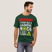 ゲームモード中 11歳警告 ギャーマーへのギフト gi tシャツ (正面フル)