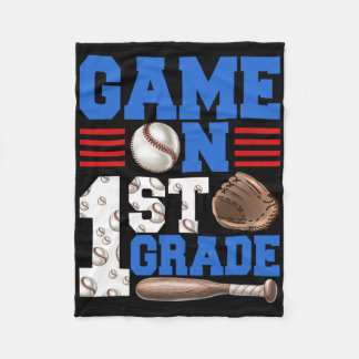 ゲーム開始!小学校1年生男子のスクールTシャツ フリースブランケット