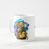 コアラの深海ダイバー かわいいキャラクター探検家 コーヒーマグカップ (正面左)