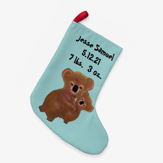 コアラの男の赤ちゃんの初めてのクリスマスの貯蔵 スモールクリスマスストッキング (正面 (吊り時))