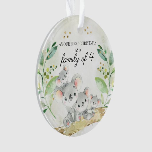 コアラは家族4人の初めてのクリスマスを持っている オーナメント (正面)
