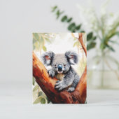 コアラガムの木に座る ポストカード (スタンド正面)