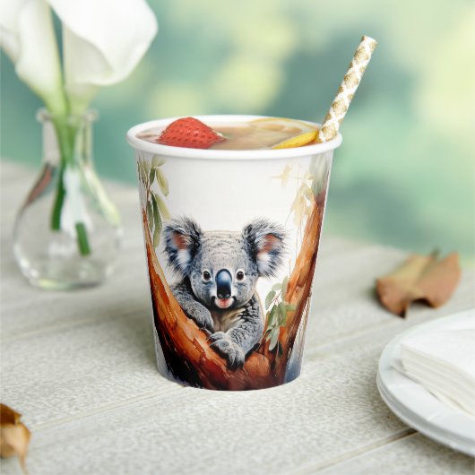 コアラガムの木に座る 紙コップ (インサイチュ)