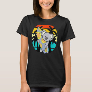 コアラビーチバケーションサーフボードサマーコアラ Tシャツ