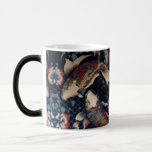 コイ伝統的コーヒーマグ モーフィングマグカップ (左)