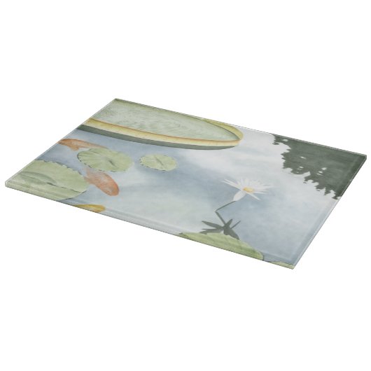 コイ池 – 魚とユリの反射 カッティングボード (角)