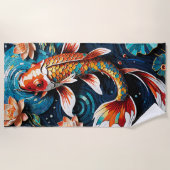 コイ鮮やかと美しい花の水中競技シーン ビーチタオル (正面)