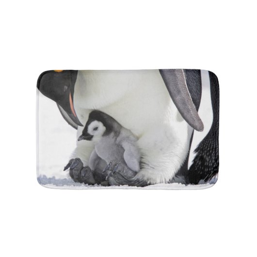 コウテイペンギン|の雪の丘の島 バスマット (正面)