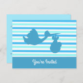 コウノトリの可愛い赤ストライプのちゃんシャワーブルー インビテーションポストカード (正面/裏面)