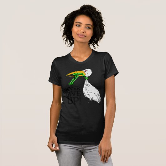 コウノトリ与えやカエルのプレミアムを決してアップしない Tシャツ (正面フル)