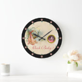 コウノトリ赤ちゃん女の子シャワーピンクジェムストーンモノグラム ラージ壁時計 (ホーム)