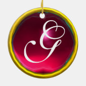 コウノトリ赤ちゃん女の子シャワー2モノグラム赤ルビー セラミックオーナメント (裏面)