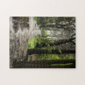 コケのぬれた雨水溜道は木の森林を覆いました ジグソーパズル (横)