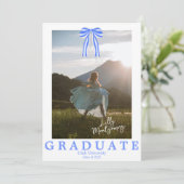 コケッティーブルーボウ フォト 卒業おめでとう 招待状 (スタンド正面)