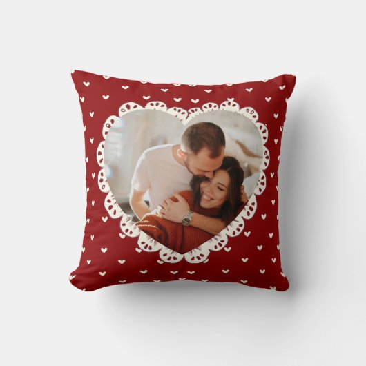 コケッティ レッド ハート カットアウト バレンタインデー クッション (正面)