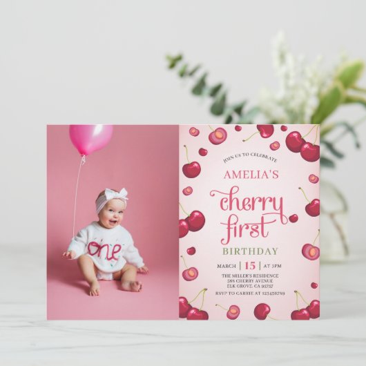 コケットさくらんぼ第1誕生日フォト招待状 招待状 (スタンド正面)