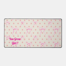 コケットのリボンとドカスタマイズットのスローガンまたは名前 デスクマット