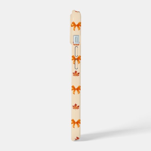 コケットオレンジオータム秋ボーズ離れと iPhone 15ケース (左側面)