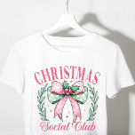 コケットクリスマスソーシャルクラブピガーリーックボウ トライブレンドＴシャツ<br><div class="desc">コケットクリスマスソーシャルクラブピンクガーリークボウフェスティバルホリデートリブレンドシャツは、ホリーがアクセントのピンクとグリーンの弓とスクリプトタイポグラフィの文字「クリスマスソーシャルクラブ」とフローラリースを備えたモダンピンクとグリーンの弓。クリスマスギフト、クリスマスパーティー、休日のお祝い、誕生日などに最適。Evco Studio www.zazzle.com/store/evcostudioによって作成</div>