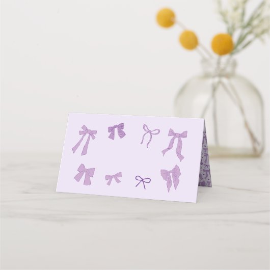 コケットパープルボウのテーマパーティーフードラベル プレイスカード (正面)