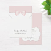 コケットピンクの弓ネックレス表示カード (デスク)