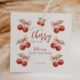 コケットピンクボウレッドさくらんぼオントップベビーシャワー フェイバータグ