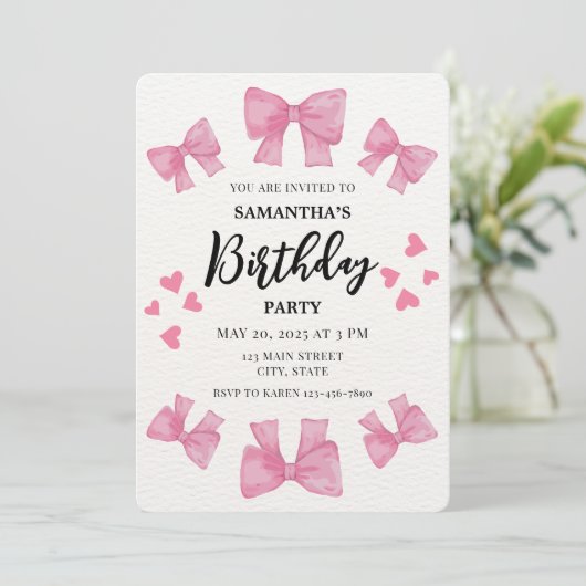 コケットピンク弓とハート誕生日パーティー 招待状 (スタンド正面)