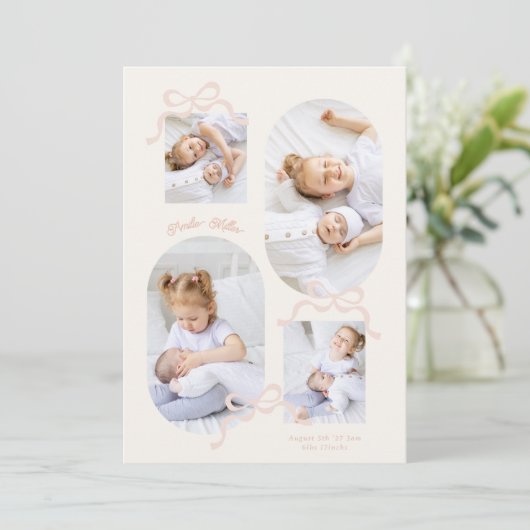 コケットピンク弓コラージュ4写真ガールベビー 案内状 (スタンド正面)