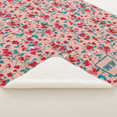 コケットフローラレッドピンクおよびティール(緑がかった色)モノグラム シェルパブランケット (3/4)