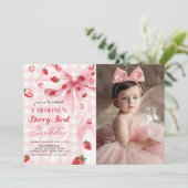 コケットボウベリーファーストストロベリー誕生日写真 招待状 (スタンド正面)