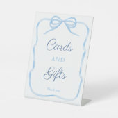 コケット弓カードとギフトブライダルシャワー8x10 台座サイン (正面)