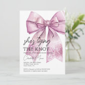 コケット弓ピンク結び結び結びブライダルシャワー 招待状 (スタンド正面)