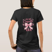 コケット時代のピンクのリボンTシャツ Tシャツ (裏面)