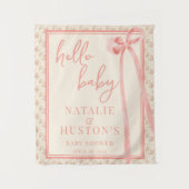 コケット赤面ピンクボウお洒落かわいいベビーシャワー タペストリー (正面)