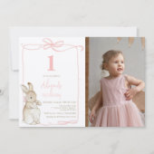 コケット・ピンクピーター・ザ・ラビットフォト第1誕生日 招待状 (正面)