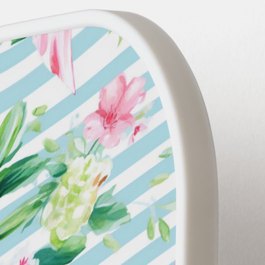 コケ名門私立校風のットピンクボーズブルーストライプモノグラム ピックルボールラケット (左詳細)