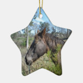 ココとクリーム色の馬 セラミックオーナメント (左)