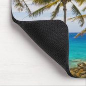 ココナッツヤシの木(Cocos nucifera)が揺れる マウスパッド (コーナー)