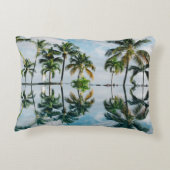 ココナツヤシの木の水反射 アクセントクッション (裏面)