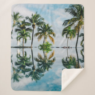 ココナツヤシの木の水反射 シェルパブランケット