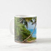 ココヤシの木、Mirissaのビーチ|スリランカ コーヒーマグカップ (正面左)
