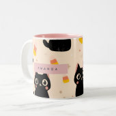 コジパーソナライズされたー秋ハロウィーンかわいい黒猫 ツートーンマグカップ (正面左)