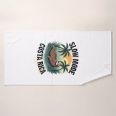 コスタリカのナマケモノ ビンテージ バケーションTシャツ バスタオル (バスタオル)
