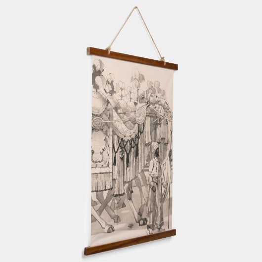 コスチュームを着たラクダ歩く 吊り下げ型タペストリー (傾斜あり)