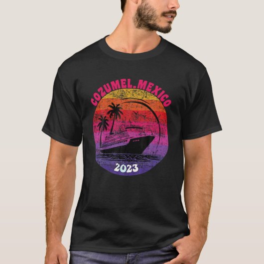 コズメルクルーズメキシコ2023ファミリー動揺してレトロ Tシャツ (正面)
