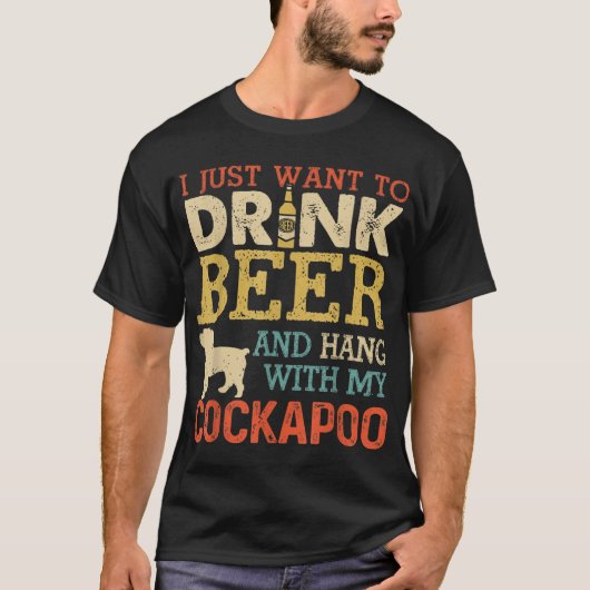 コッカプー父 飲酒 ビール 愛犬と遊ぶ 面白い男性たち Tシャツ (正面)