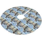 コッカースパニエル犬レッツスノークリスマス ブラッシュドポリエステルツリースカート (アングル)